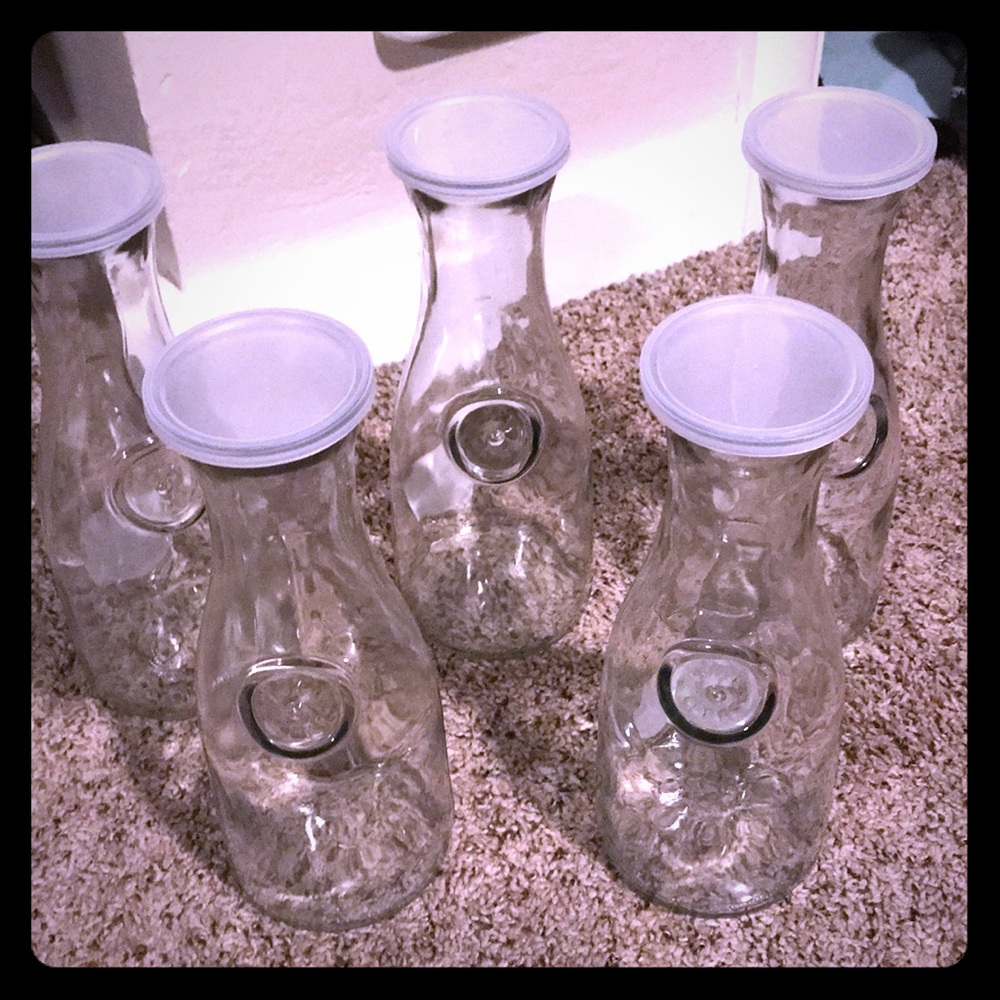 Glass carafes